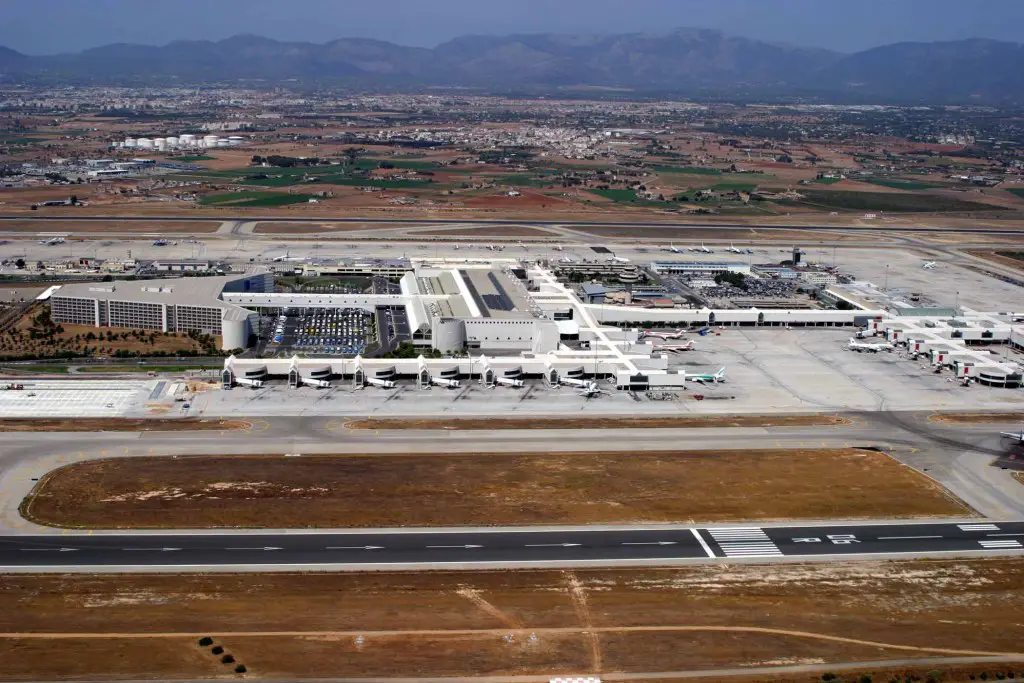 Palma Airport General Information
